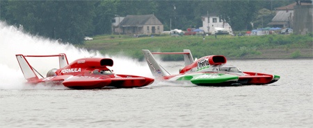 The U-5 Formulaboats.com hydroplane boat (left)