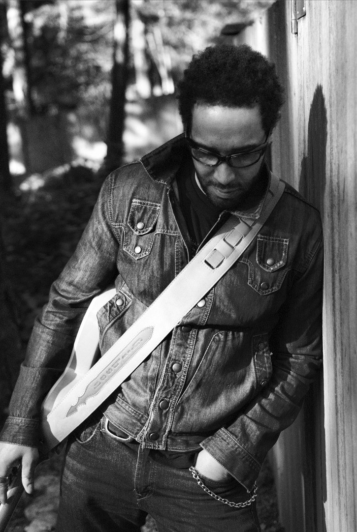 Blues artist LeRoy Bell will perform Friday