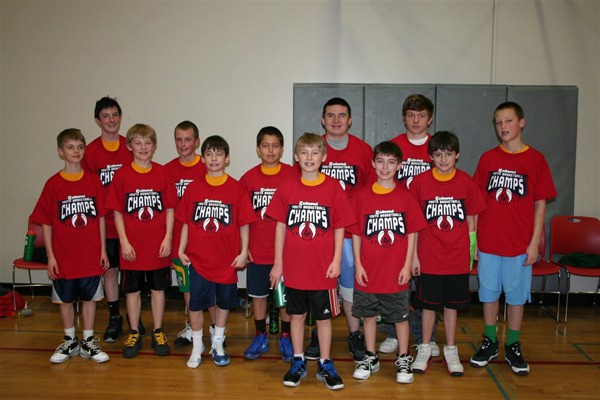 The Redmond Rec sixth-grade boys' team champions.