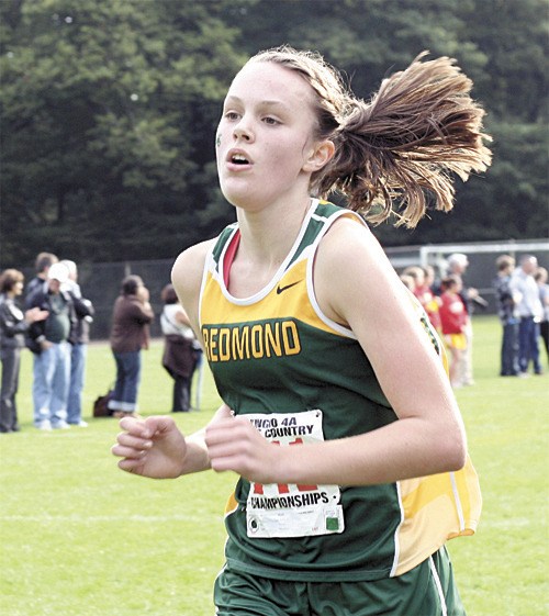Redmond High freshman Kelsey Dunn led her team at the 4A Kingco Championships at Lincoln Park last Thursday
