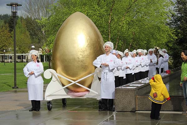 The Giant Egg Parade rolls onto the scene at last year’s “Recipe for Love” event.