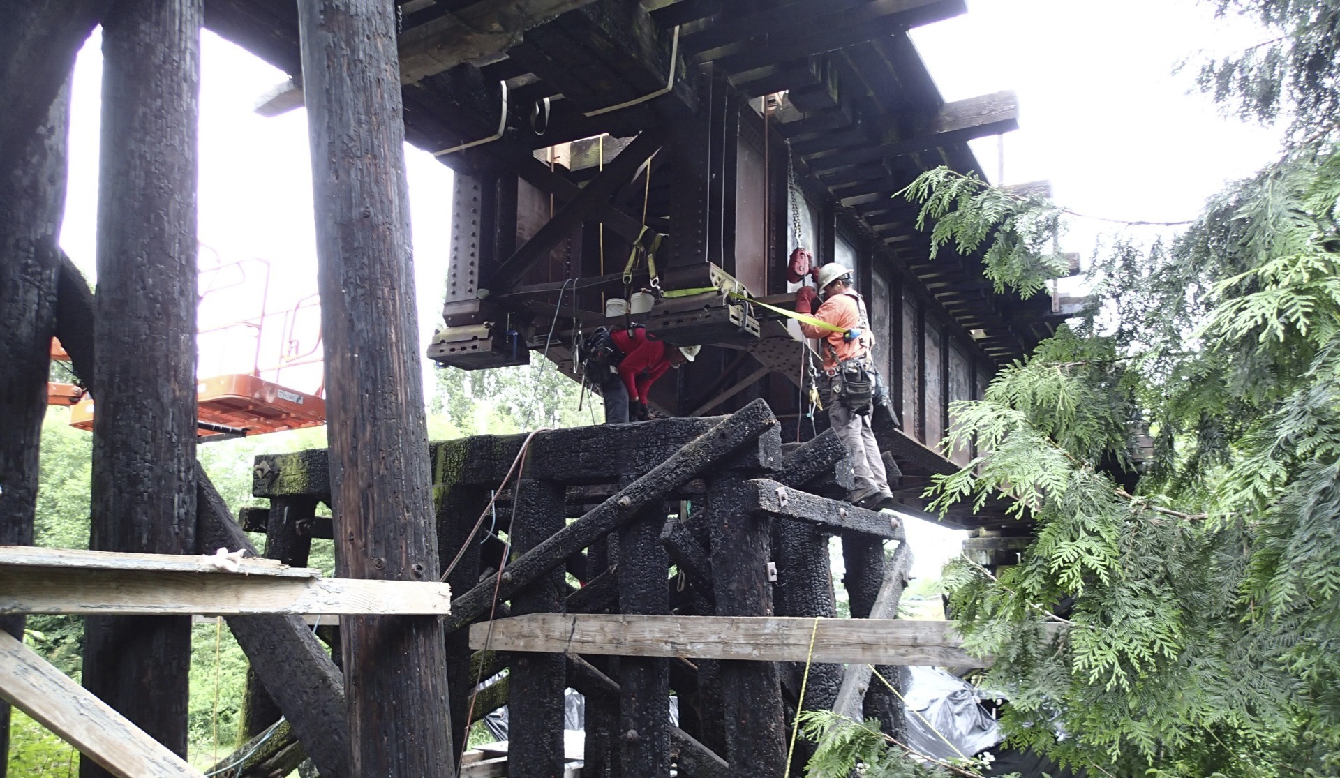 A member of the construction crew works on the trestle bridge as part of the Redmond Central Connector Phase II project. Courtesy of City of Redmond