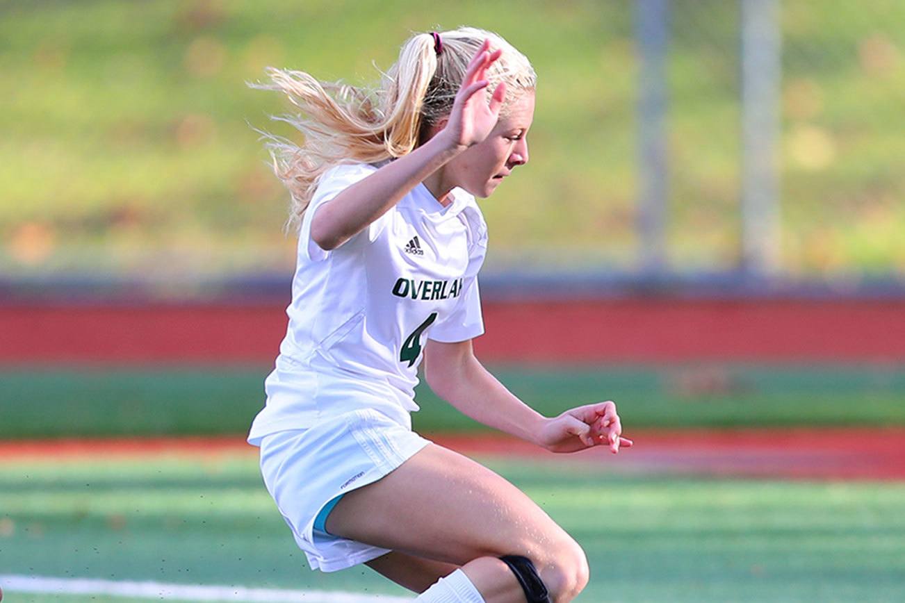 Hobbs scores twice as Overlake beats Meridian, reaches state semis | 1A State Girls Soccer