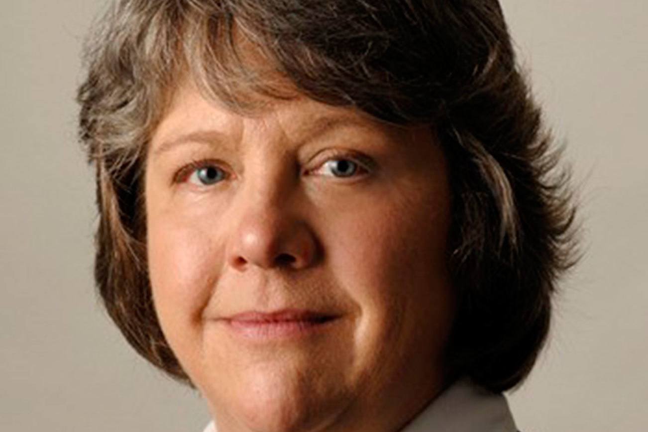 Allen steps down from council, 13 applicants vie for Pos. 4