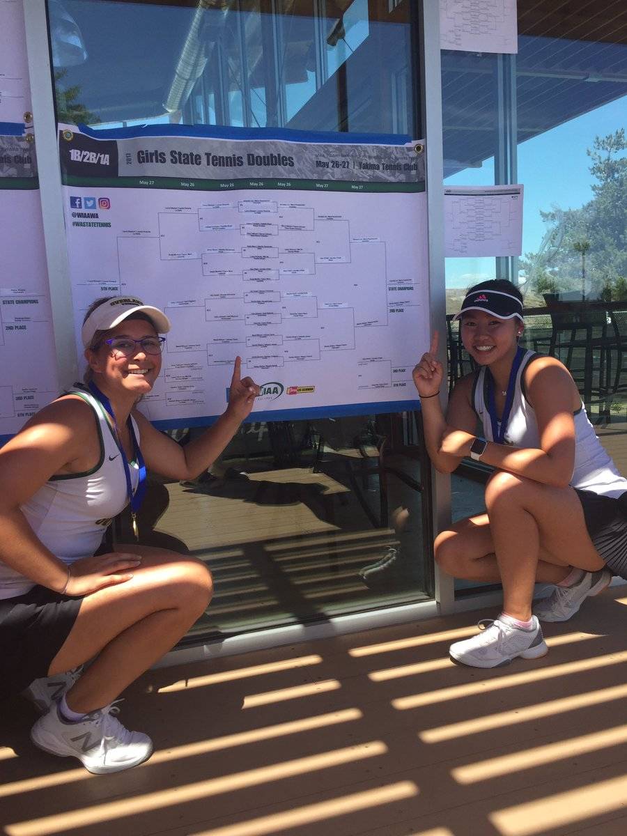 Overlake’s Maria Russinovich and Amanda Lin won the 1B/2B/1A state doubles title in Yakima. Courtesy of The Overlake School Twitter page