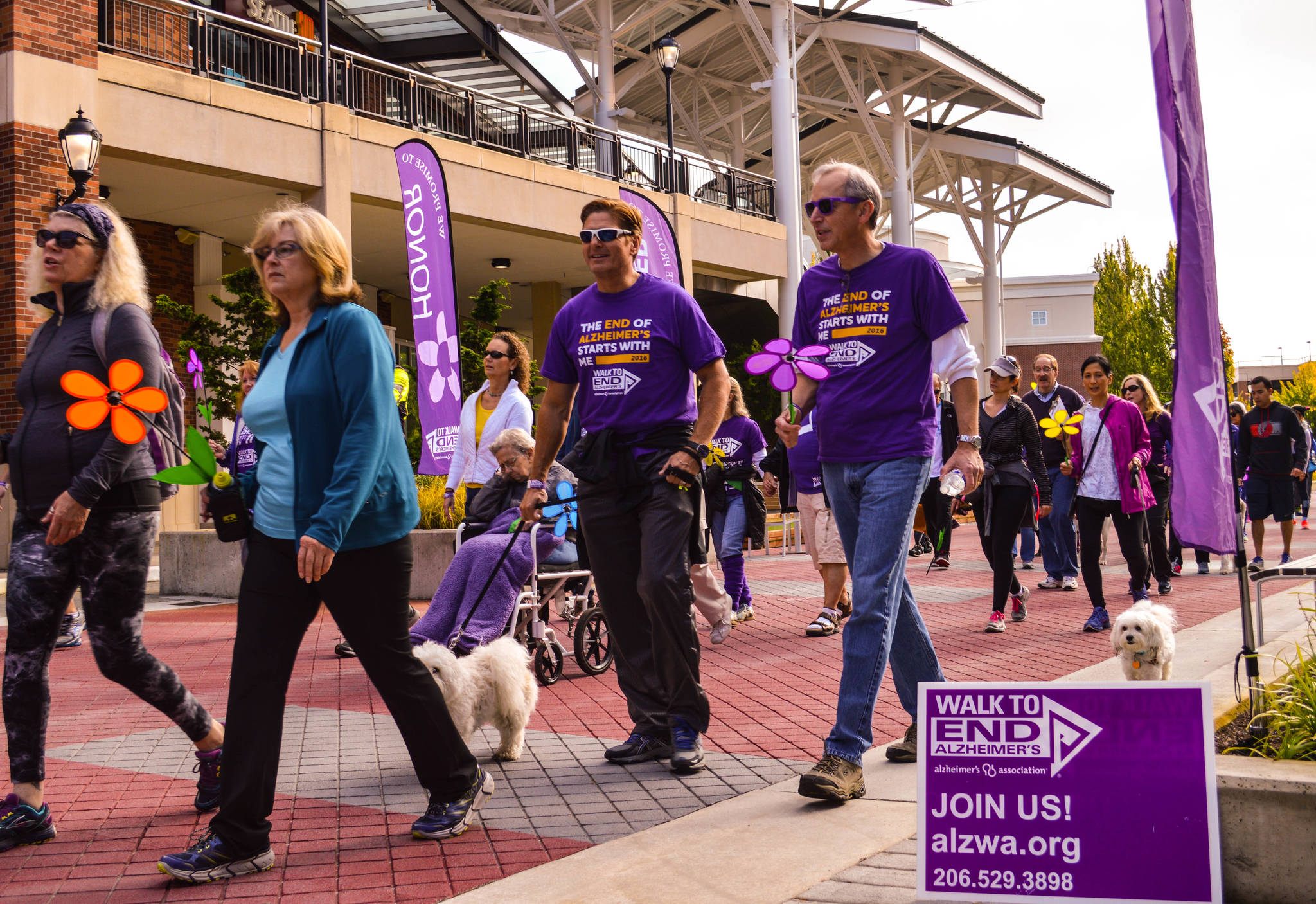 Participants in a Walk to End Alzheimer’s event. Contributed photo