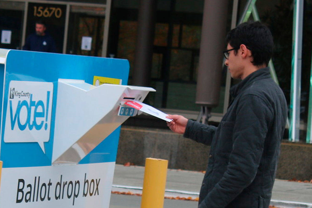 Early election results show Dhingra, Fields ahead