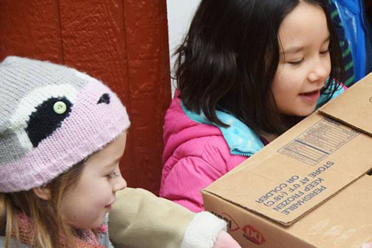 Montessori Children’s House makes season bright for Eastside families