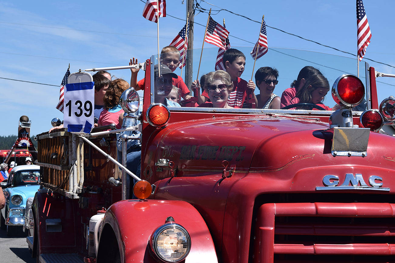 Whidbey Island parade struggles to keep afloat