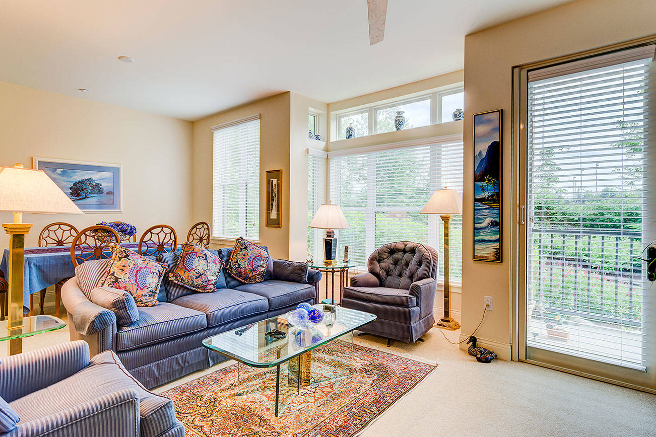 Emerald Heights one-bedroom apartment homes are available