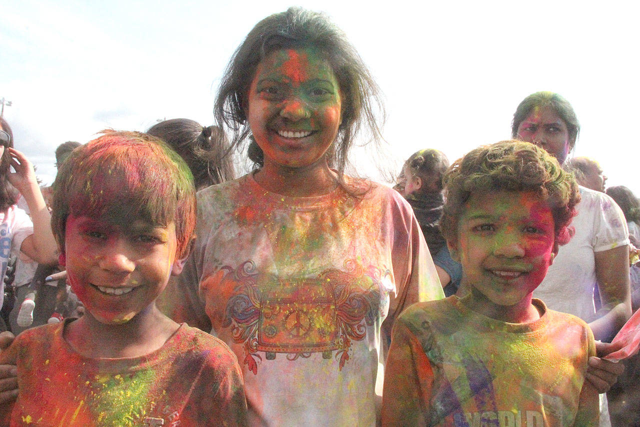 Over 8,000 people attended the annual Festival of Color at Marymoor Park last week. Photo courtesy of Vedic Cultural Center.