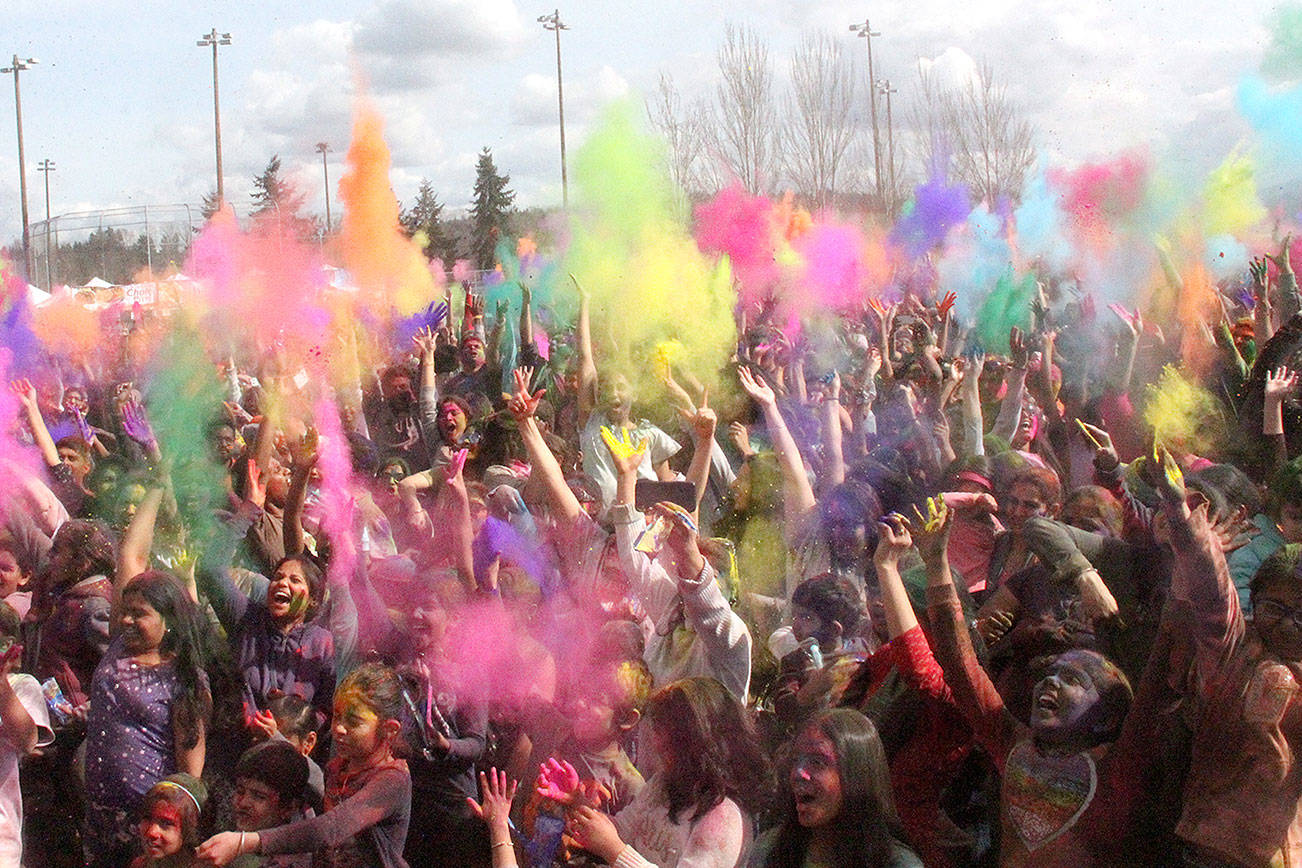 The 7th annual Festival of Color attracted a record crowd of over 8,000 people last week. Photo courtesy of Vedic Cultural Center.