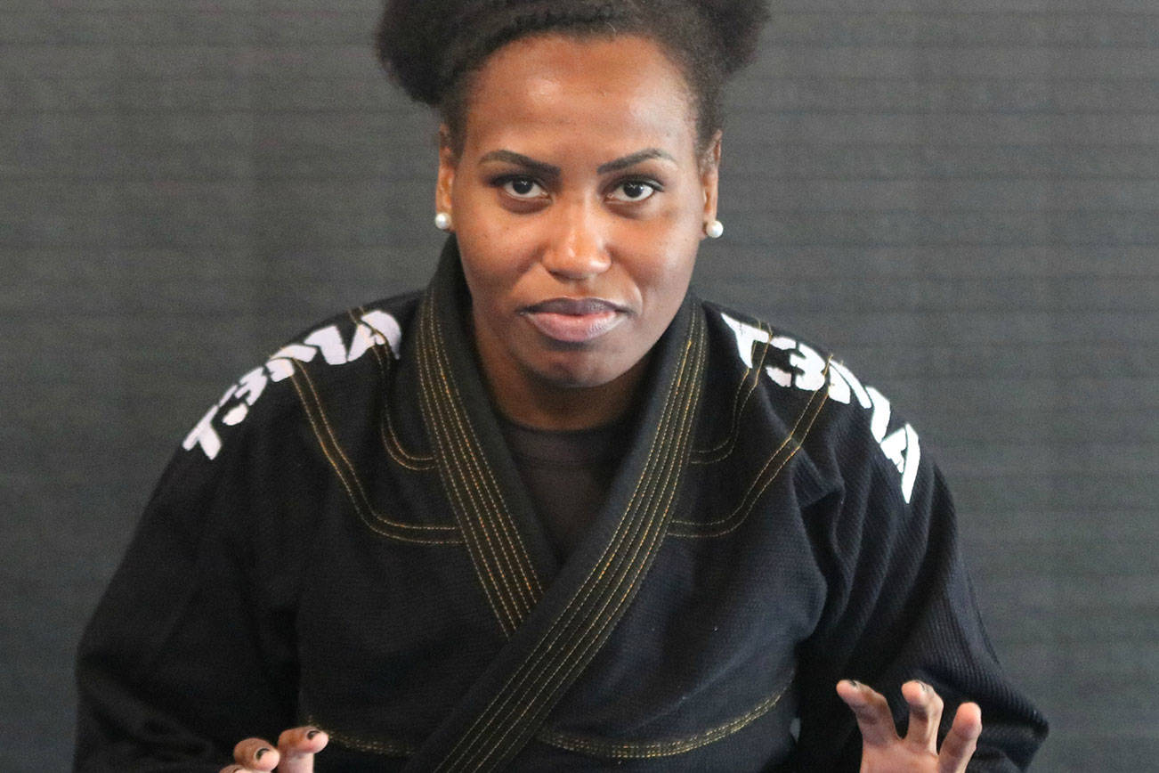 Dos Santos prepares to defend her Pan American Brazilian jiu-jitsu title