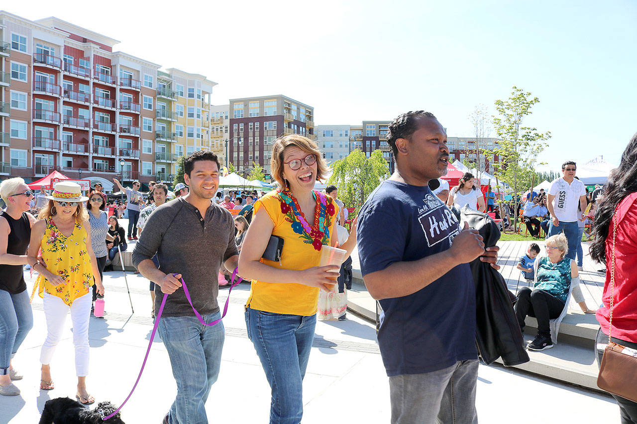 Attendees dance to salsa music at the Cinco de Mayo festival at the Downtown Park on May 5. Stephanie Quiroz/staff photo