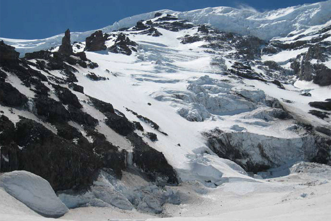 Climbers rescued after days on Rainier