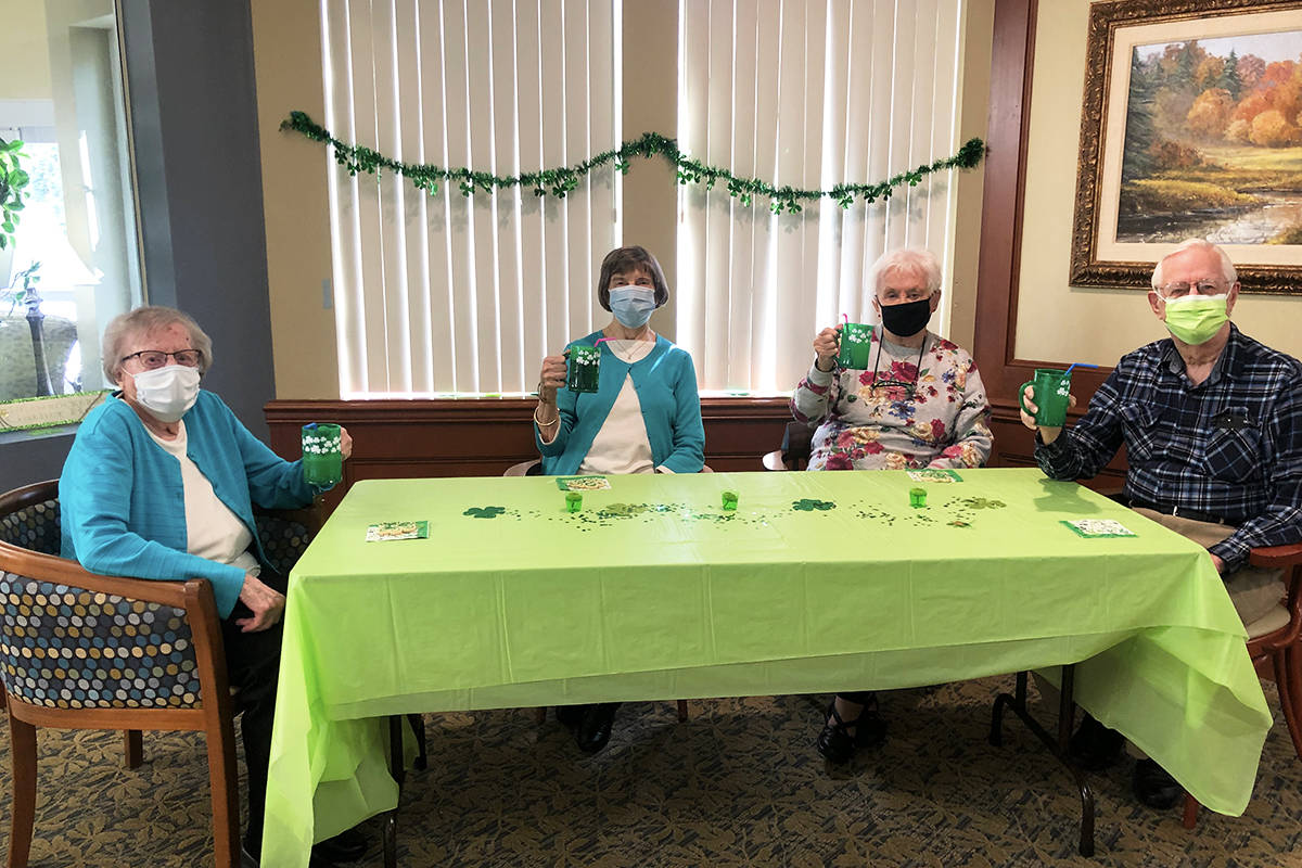 Residents at Overlake Terrace celebrate St. Patties Day!