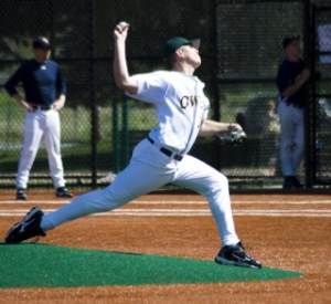 Overlake senior pitcher Michael Curtis