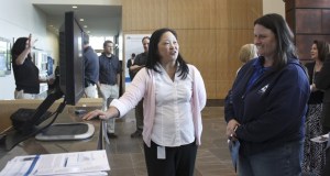 Serena Messner (left)