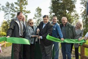 The City of Redmond celebrated the completion of the newly relocated and restored lower Bear Creek with a ribbon cutting on May 14.