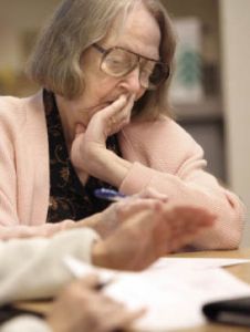 Mildred Robinson fills in a list of “life events” during a class called “Creating a Legacy” at the Redmond Senior Center.