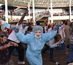 Creepy community gathering: ‘Thrill the World’ at Redmond Town Center