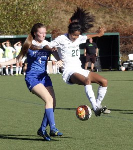 Overlake freshman Smith Hunter