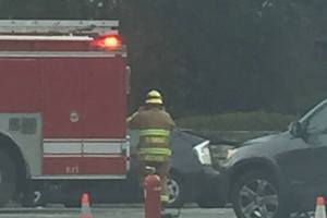 Driver sustains minor injuries in Redmond accident