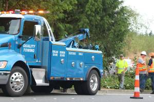 Small tanker with trailer slide off West Lake Sammamish Parkway offramp