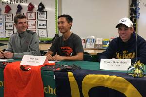 Stangs sign on to play in college