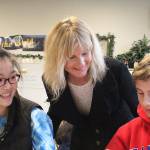 State Sen. Kuderer co-teaches math lesson at Stella Schola
