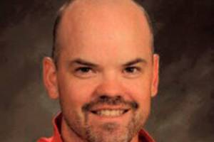 Ahrens set to coach Redmond High football program