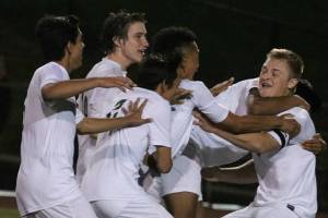 Redmond beats Mercer Island, 1-0, in 3A KingCo soccer title match