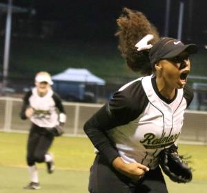 Screams of victory: Redmond notches district title