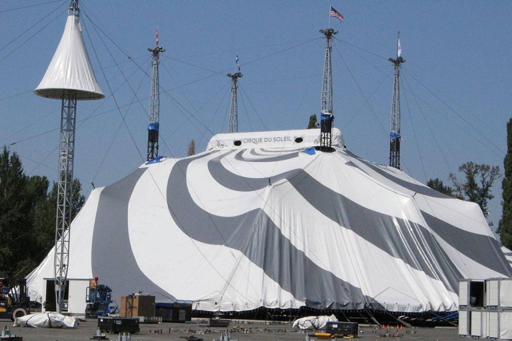 Cirque du Soleil raises its Big Top at Marymoor