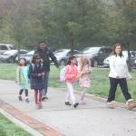 Redmond students get to school by walking, biking and sharing a ride. Stephanie Quiroz/staff photo.