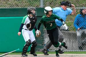 Redmond sweeps Woodinville in softball and baseball