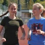 Redmond’s running twins make an impact in 4A KingCo