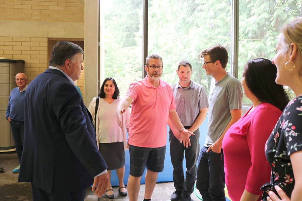 Community members and city councilmembers gathered on June 21 to tour the pool. Stephanie Quiroz/staff photo