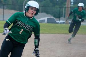 Redmond High softball players earn all-state honors