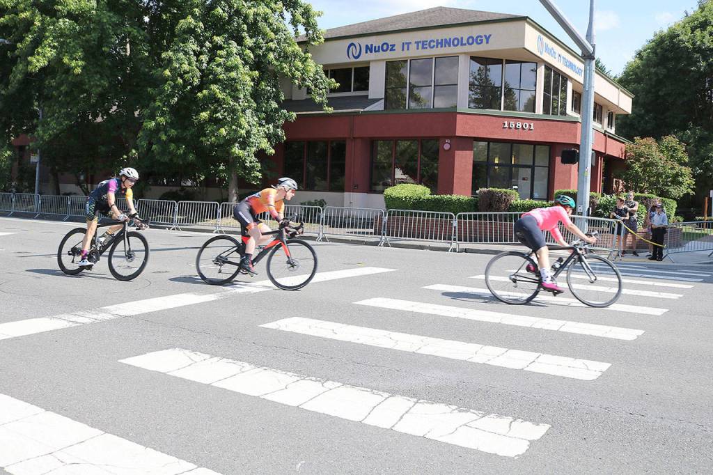 The Bicycle Criterium race brought many spectators on July 12. Stephanie Quiroz/staff photo