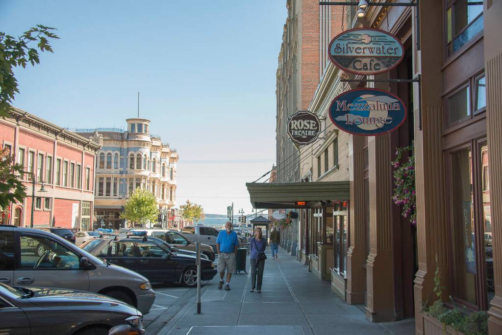 Alison Heros Silverwater Café, in the small town of Port Townsend, survived the pandemic thanks to vital help from 1st Security Bank, her community bank.