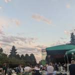 The crowd starts to trickle in prior to the start of the Phoebe Bridgers show. Hannah Saunders / Sound Publishing.