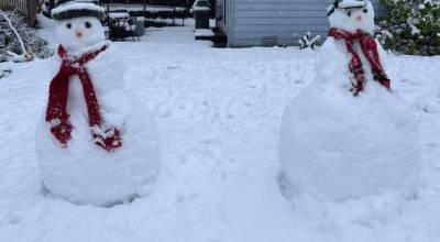 A pair of people made of snow in Snoqualmie on March 13. Photo courtesy of Kari Wahlstrom Collins