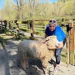 Amy Wolf showing Shaun the Sheeps deep coat. Photos by Mindy Stern