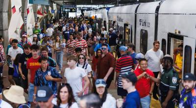 Seattles World Cup game between the USA and Australia on June 19 in Seattle drew record-number ridership to Sound Transits Link light rail. COURTESY PHOTO, Sound Transit